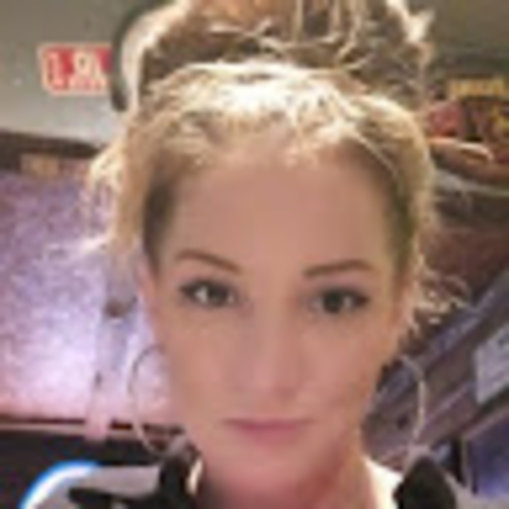 Meet your Posher, Ashlie